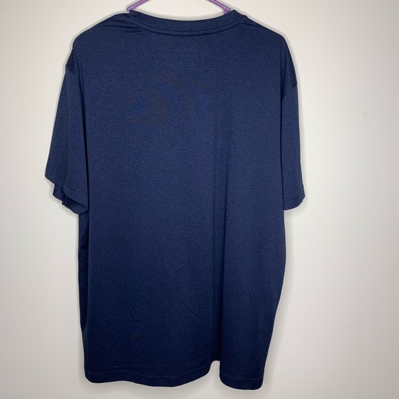 Reebok athletic t-shirt size XL - Picture 2 of 4